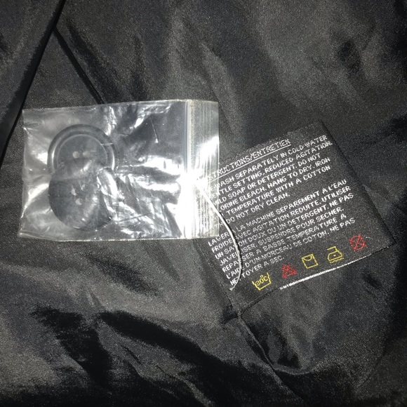 Manteaux Woman’s Over coat with waist String to tie, in excellent condition, - Picture 7 of 16